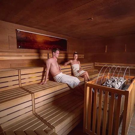 Grandhotel Business-wellness & Gourmet 5*