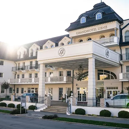 Grandhotel Business-wellness & Gourmet 호텔 리엔츠