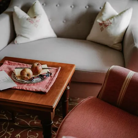 Grandhotel Business-wellness & Gourmet 호텔 리엔츠