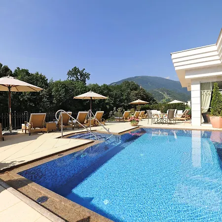 Grandhotel Business-wellness & Gourmet 利恩茨