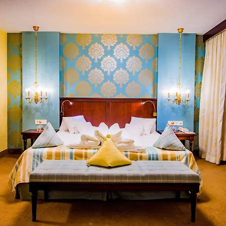 Otel Grandhotel Business-wellness & Gourmet Lienz