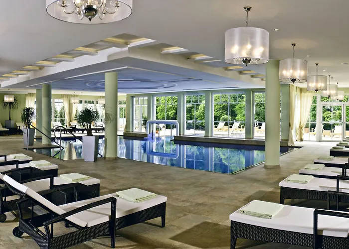 فندق Grandhotel Business-wellness & Gourmet 5*