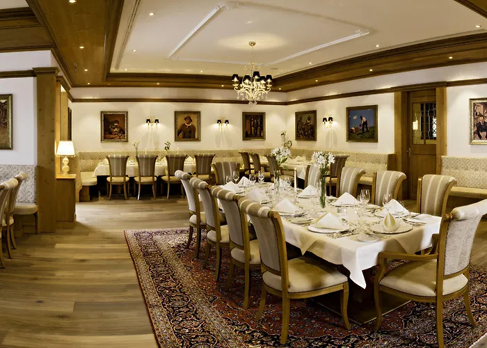 Grandhotel Business-wellness & Gourmet فندق