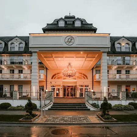 Hotel Grandhotel Business-wellness & Gourmet