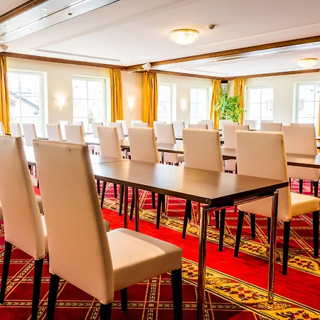 Grandhotel Business-wellness & Gourmet Hotel